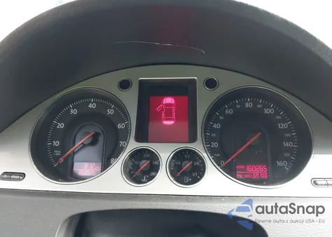 2008 Volkswagen Passat Komfort из США, поврежденный, VIN WVWAK73C38E246732